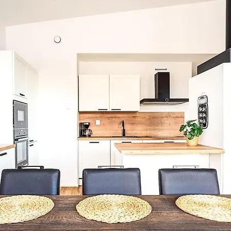 Karina - Beachfront With Jacuzzi Porvoo