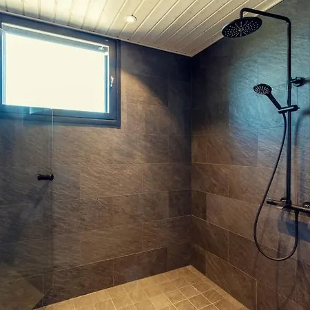 Karina - Beachfront With Jacuzzi * Porvoo