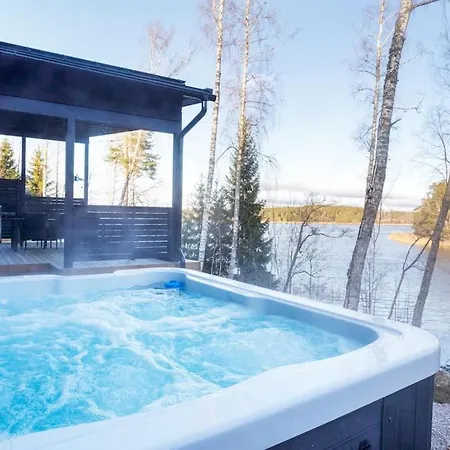 Karina - Beachfront With Jacuzzi * Porvoo